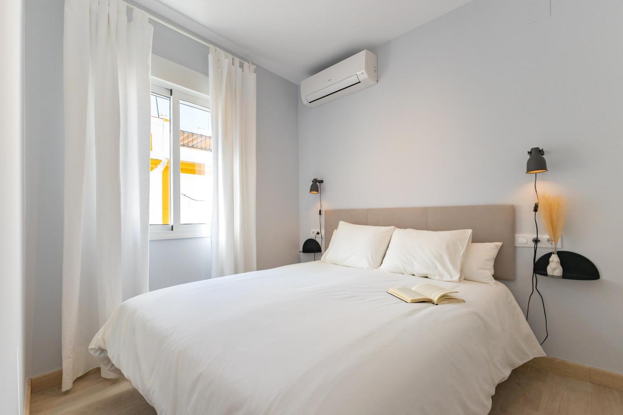 Charming 2 Bedroom Apartment At Iconic Triana Neighborhood By Ocityzen เซบีญา ภายนอก รูปภาพ