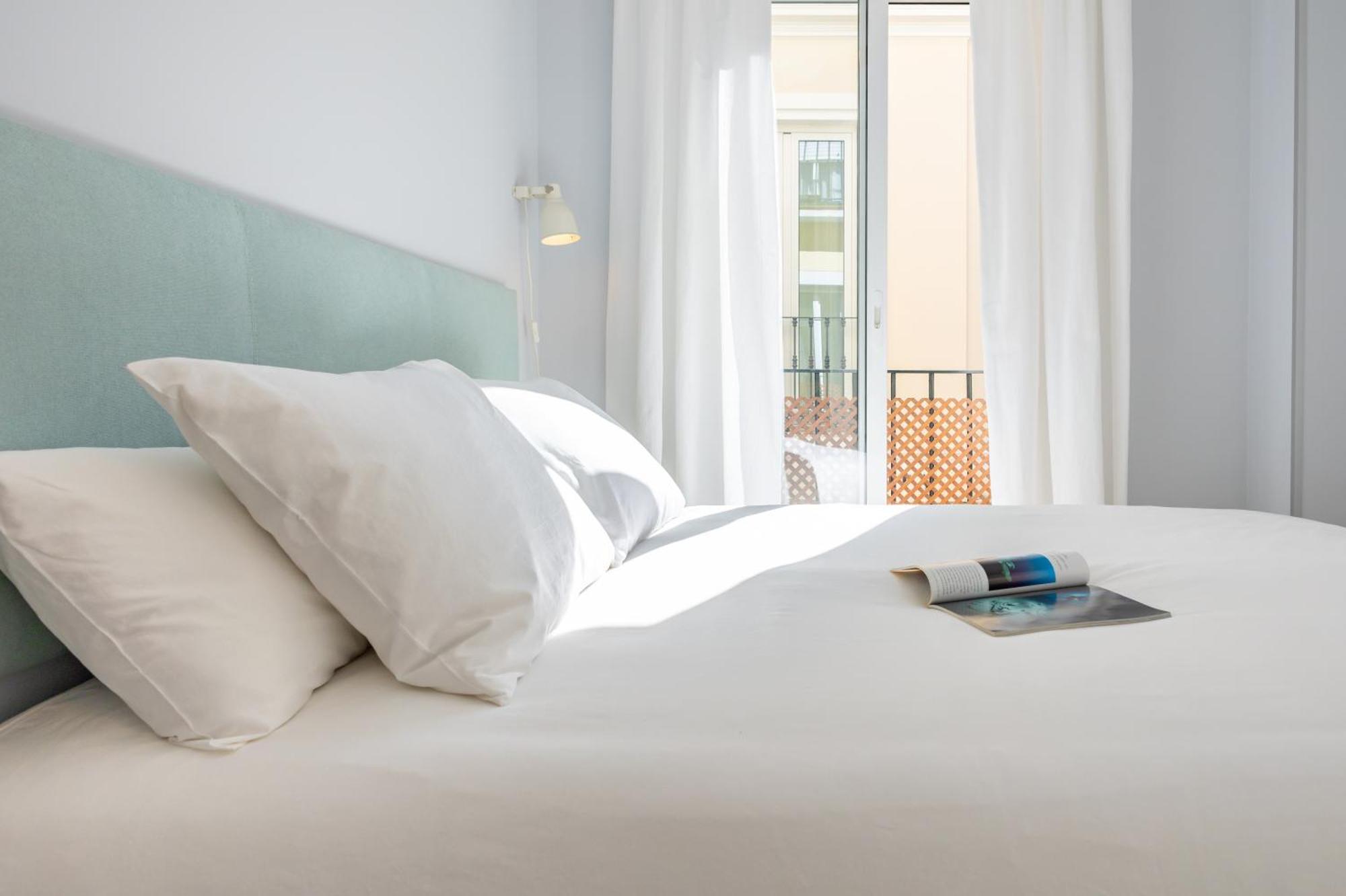 Charming 2 Bedroom Apartment At Iconic Triana Neighborhood By Ocityzen เซบีญา ภายนอก รูปภาพ